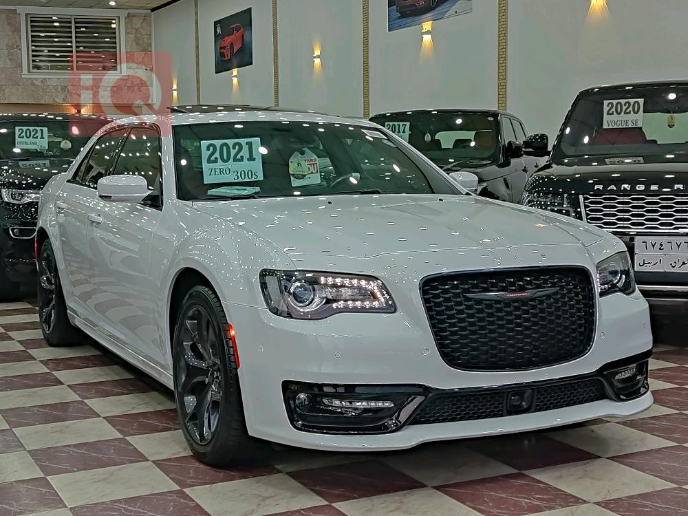 كرايسلر 300